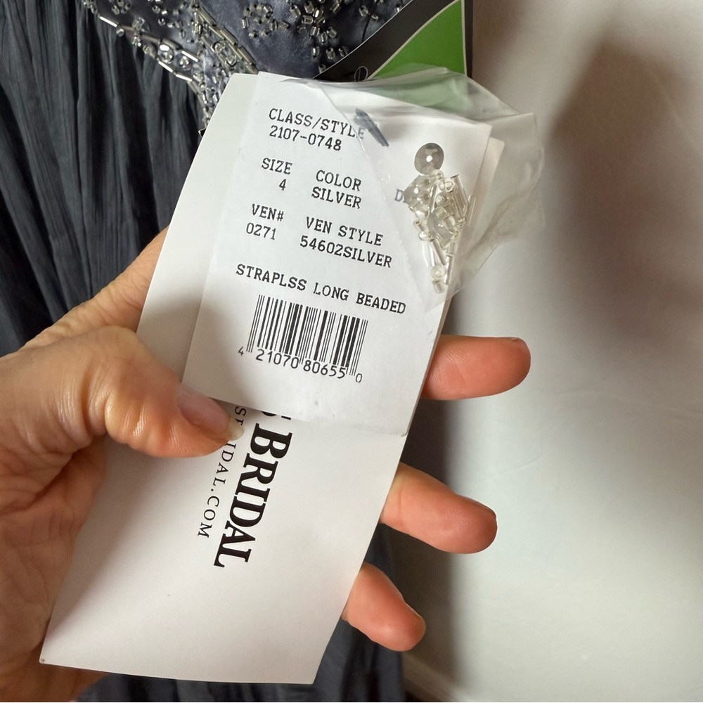 Dusty Directions Strapless Beaded Maxi Gown Silver Gray Size 4 - Picture 4 of 6